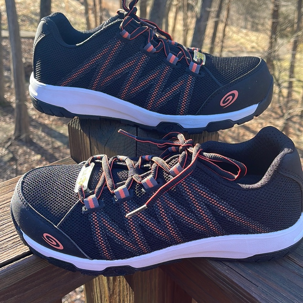 Nautilus safety shoes